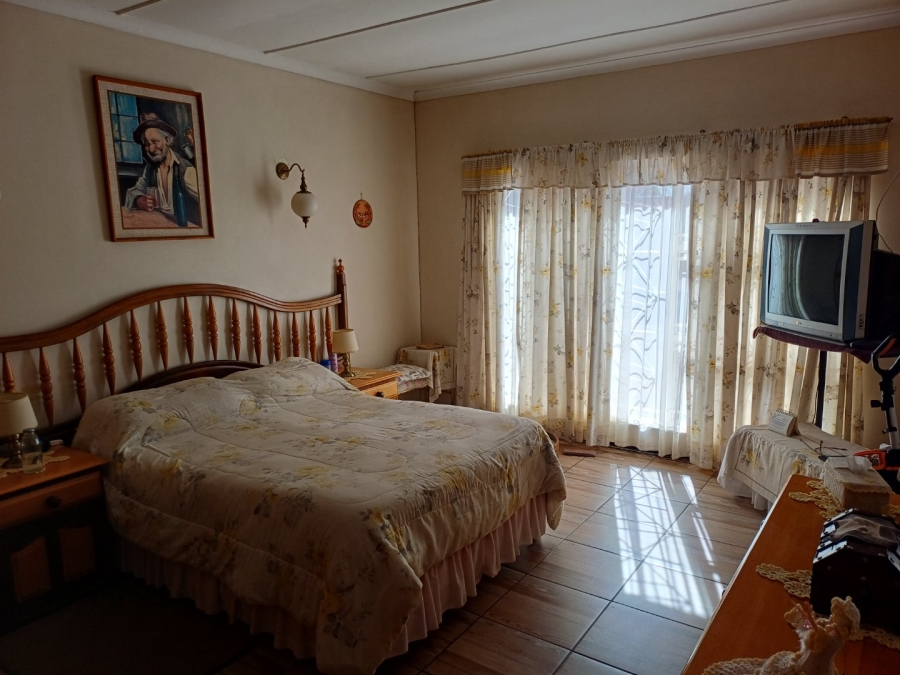 3 Bedroom Property for Sale in Fleurdal Free State